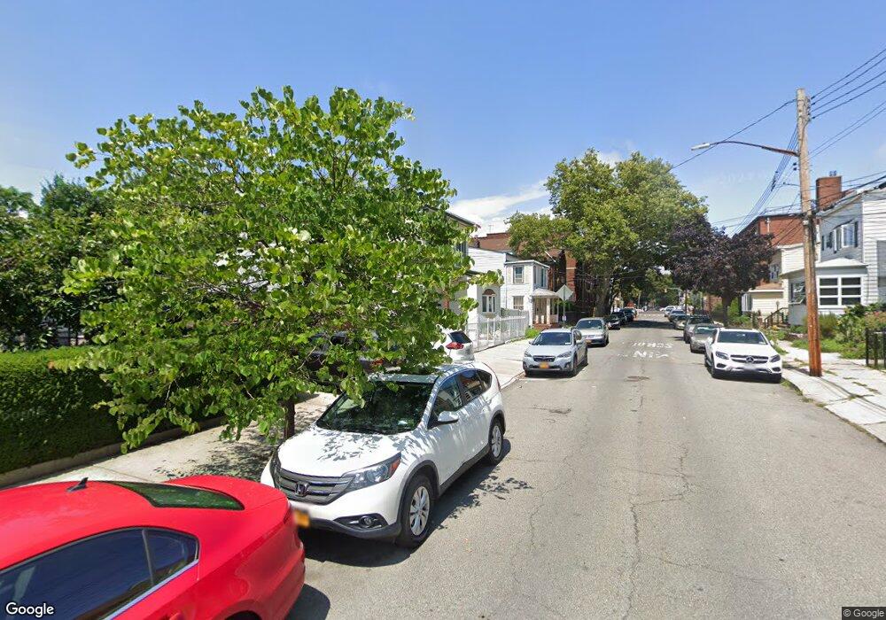 9424 85th St, Ozone Park, NY 11416 - photo 1