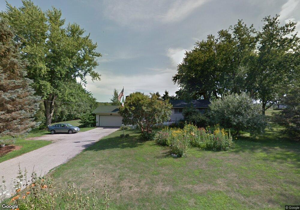 6055 Whalen Rd, Fitchburg, WI 53593 - photo 1