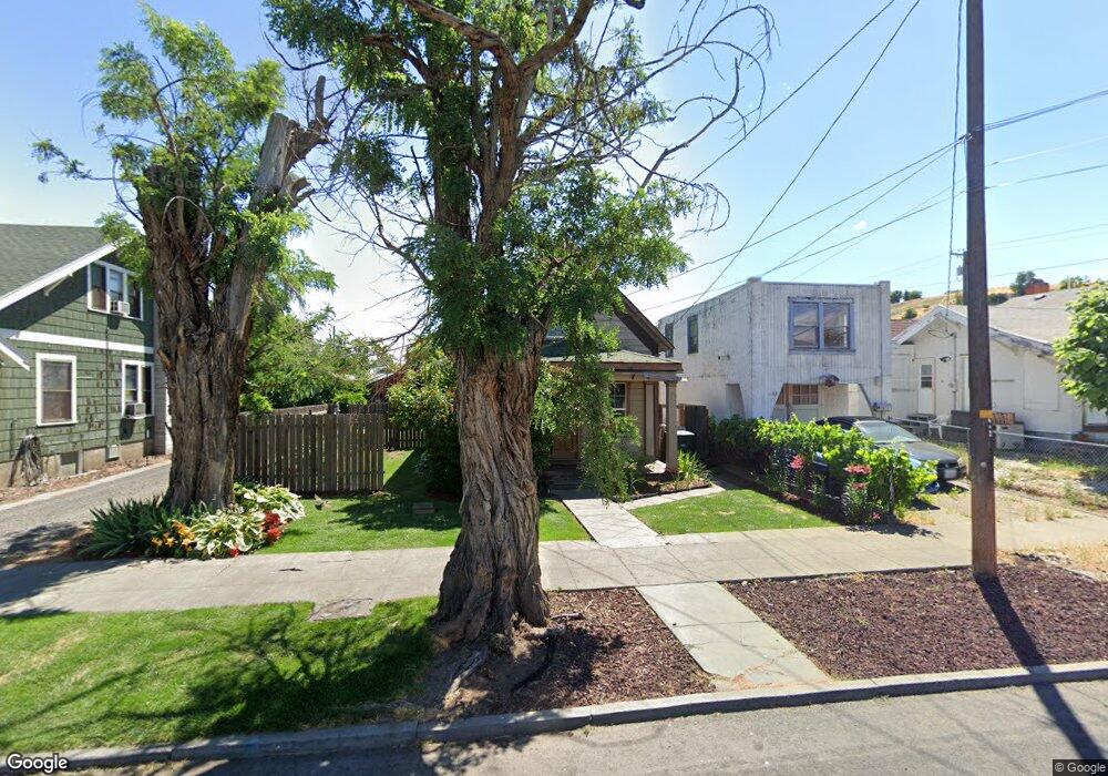 120 SE 10th St, Pendleton, OR 97801 - photo 1