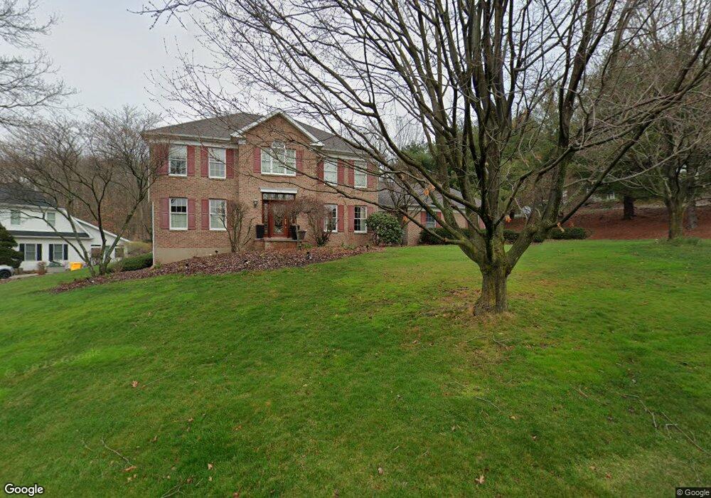 122 Hyland Hill Dr, Archbald, PA 18403 - photo 1