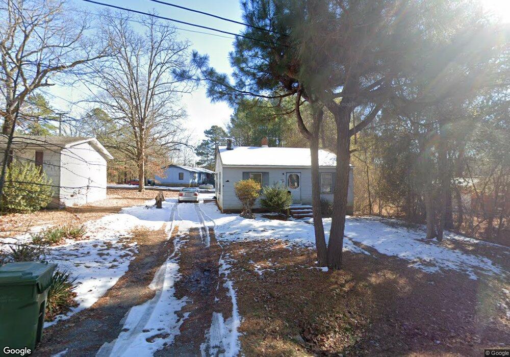 1106 Woodlawn St, Roanoke Rapids, NC 27870 - photo 1