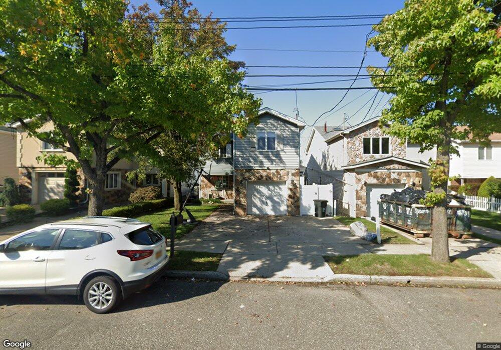 153 Lucille Ave, Staten Island, NY 10309 - photo 1