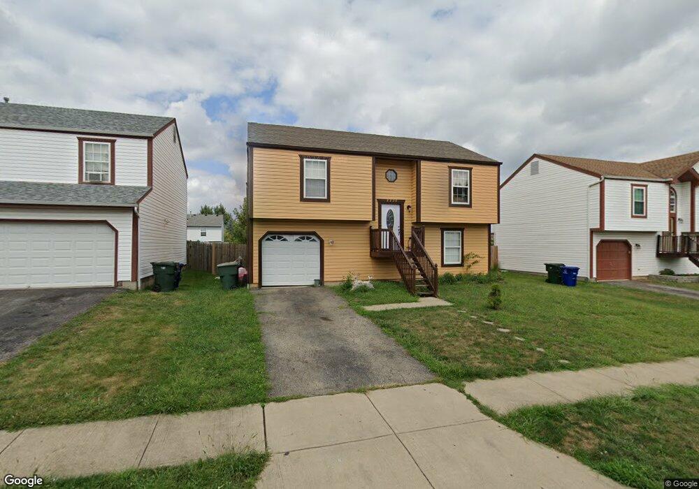 2230 Golden Leaf Ln, Columbus, OH 43223 - photo 1