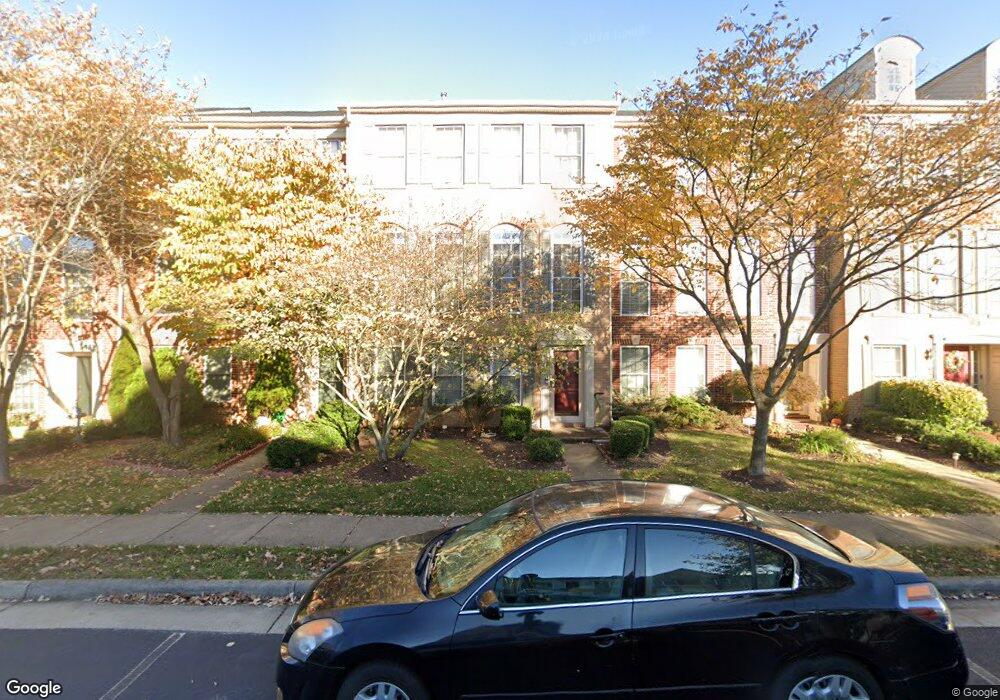 25820 Turlough Terrace, Chantilly, VA 20152 - photo 1