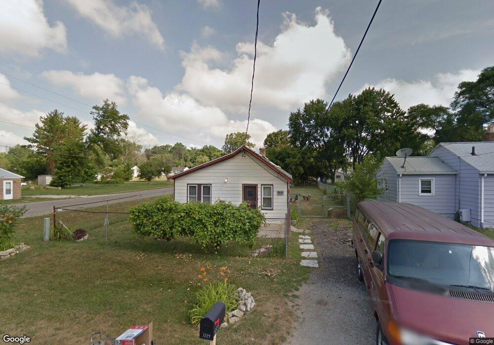 1229 Charles Ave, Flint, MI 48505 - photo 1