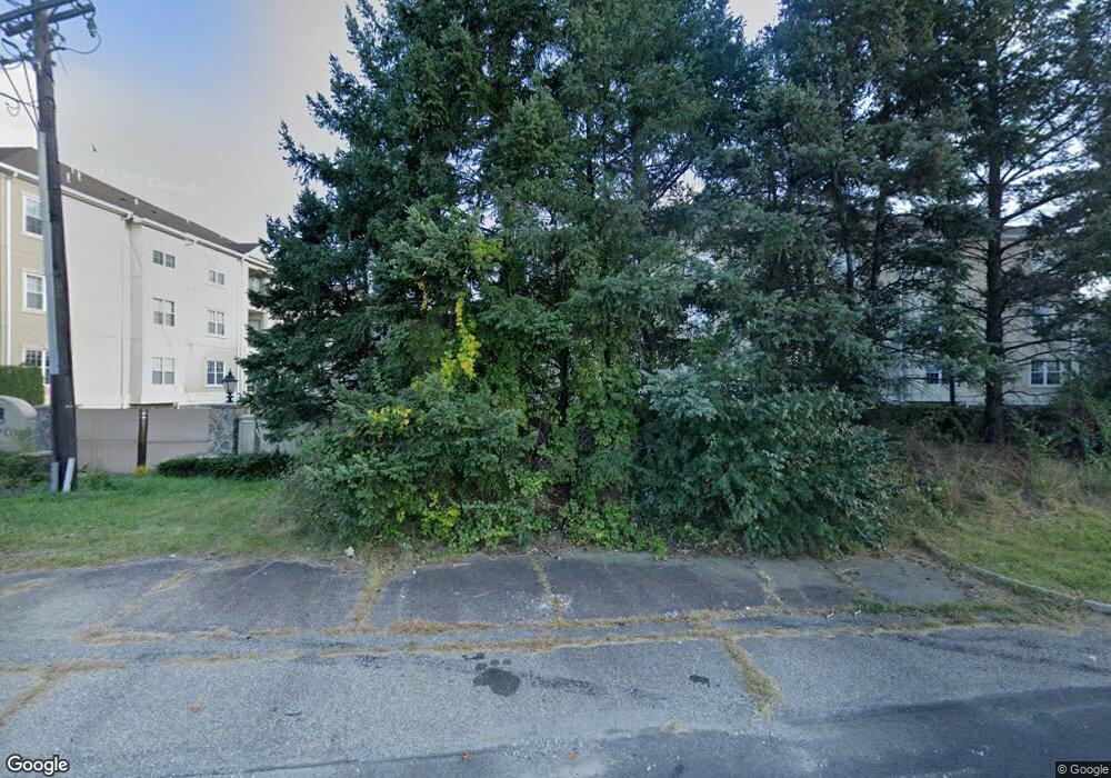 8101 Harcourt Rd unit 101, Clifton, NJ 07013 - photo 1