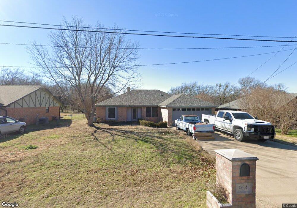 904 Shady Grove Dr, Granbury, TX 76049 - photo 1