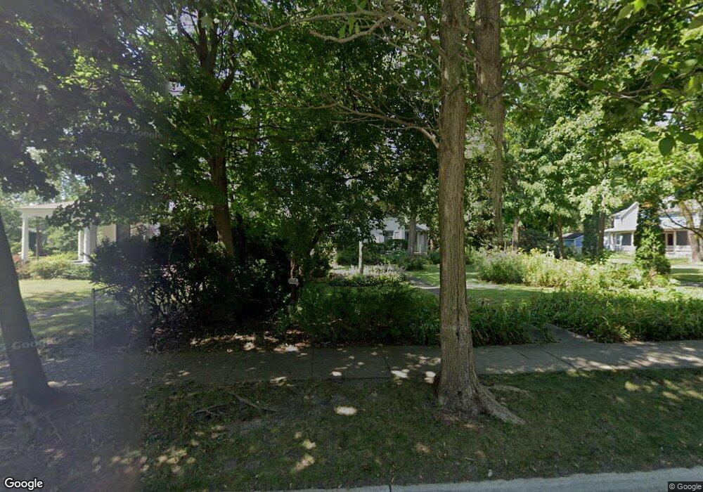 1008 N Sheridan Rd, Waukegan, IL 60085 - photo 1