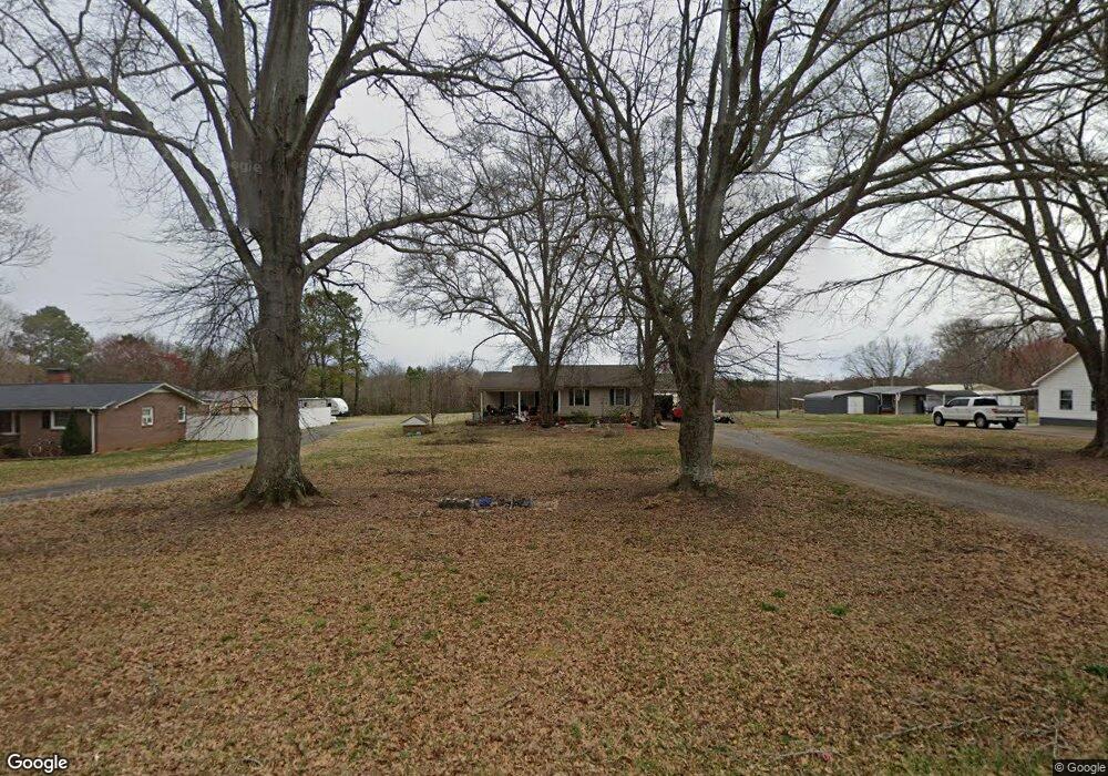 1037 Old Boiling Springs Rd, Shelby, NC 28152 - photo 1