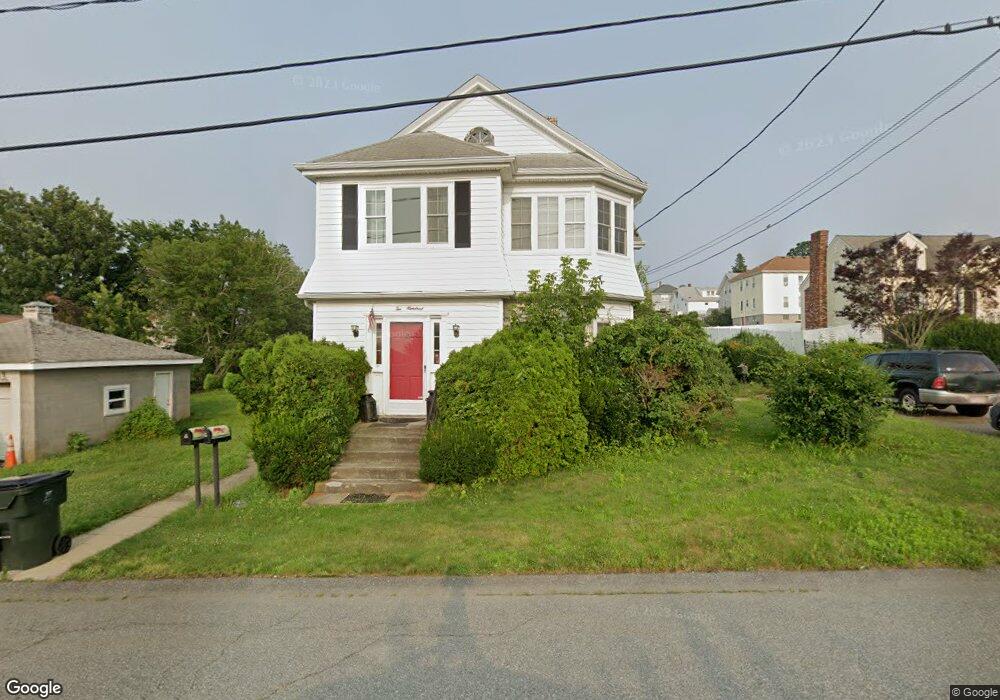 200 Bayview St, Fall River, MA 02724 - photo 1