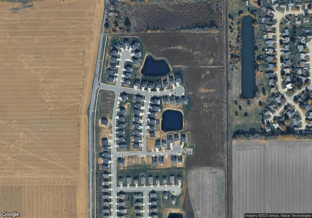 585 Carroll St, Whiteland, IN 46184 - photo 1