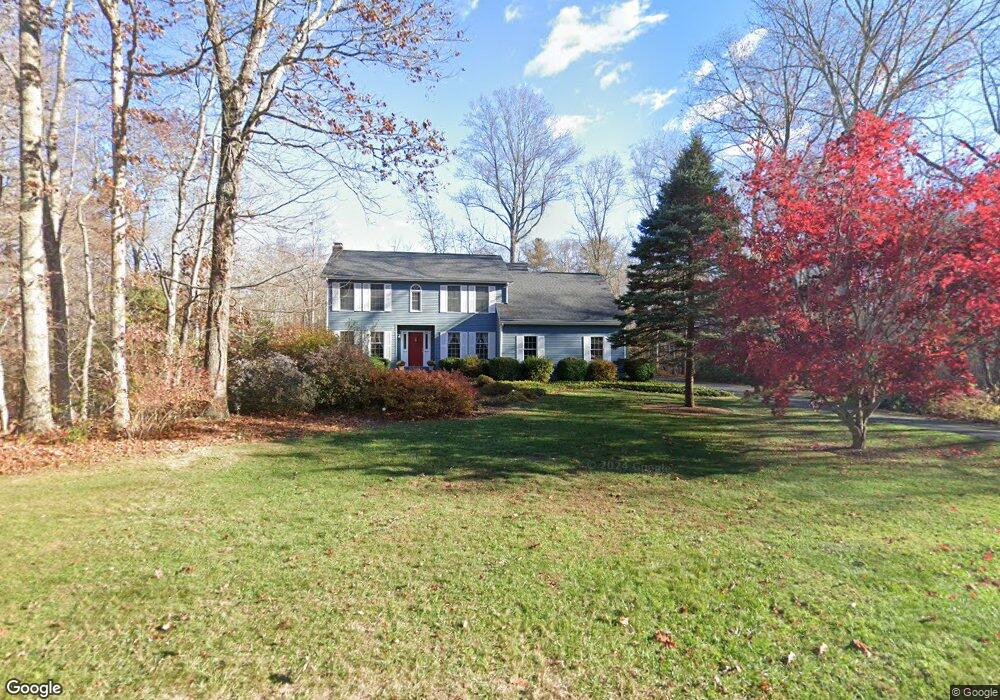 2 Tanglewood Dr, East Lyme, CT 06333 - photo 1