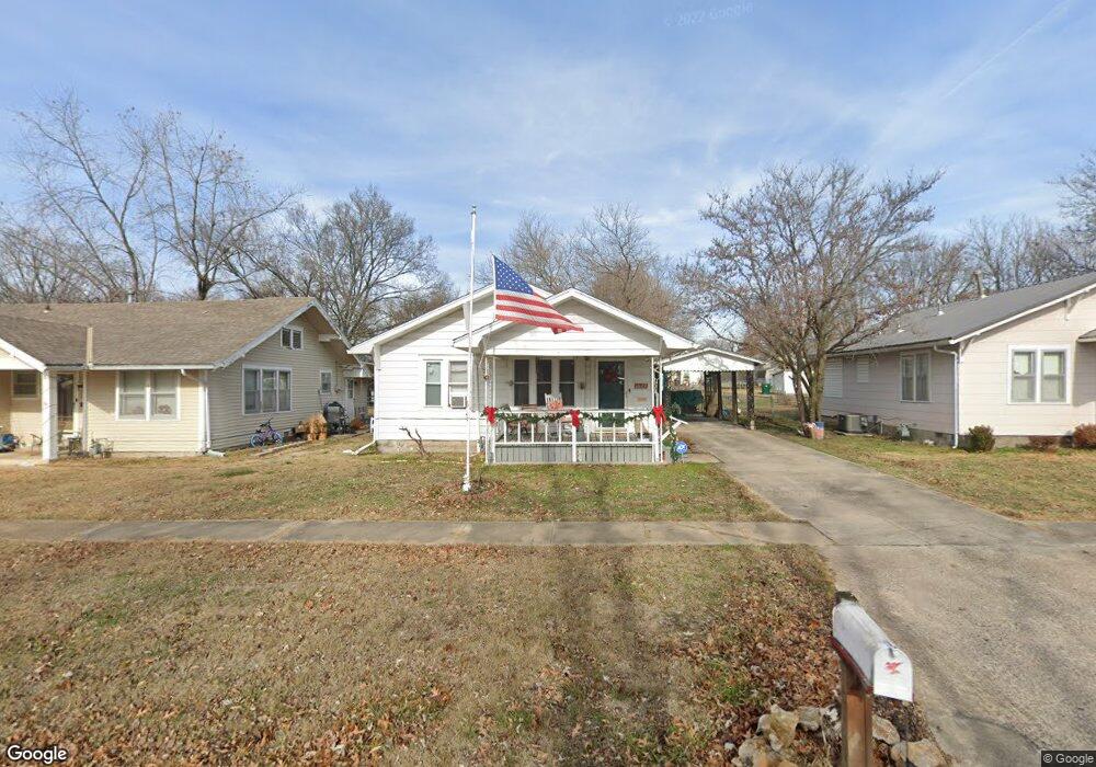 1627 Partridge Ave, Parsons, KS 67357 - photo 1