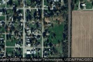 405 S John St, Table Grove, IL 61482