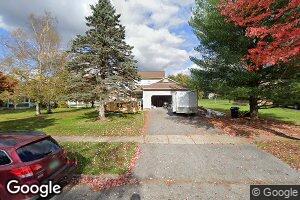 4 Bobolink Cir, Essex Junction, VT 05452