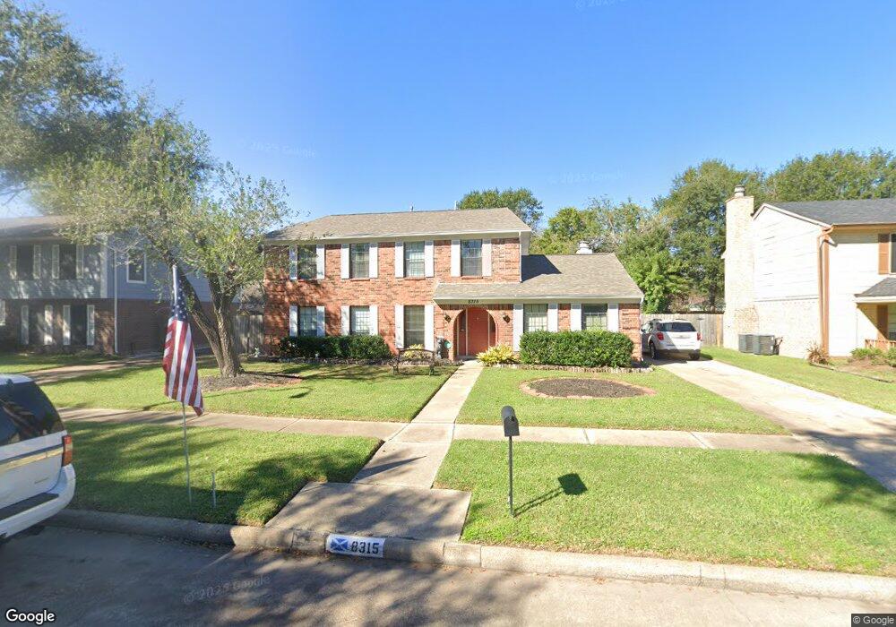8315 Clover Gardens Dr, Houston, TX 77095 - photo 1