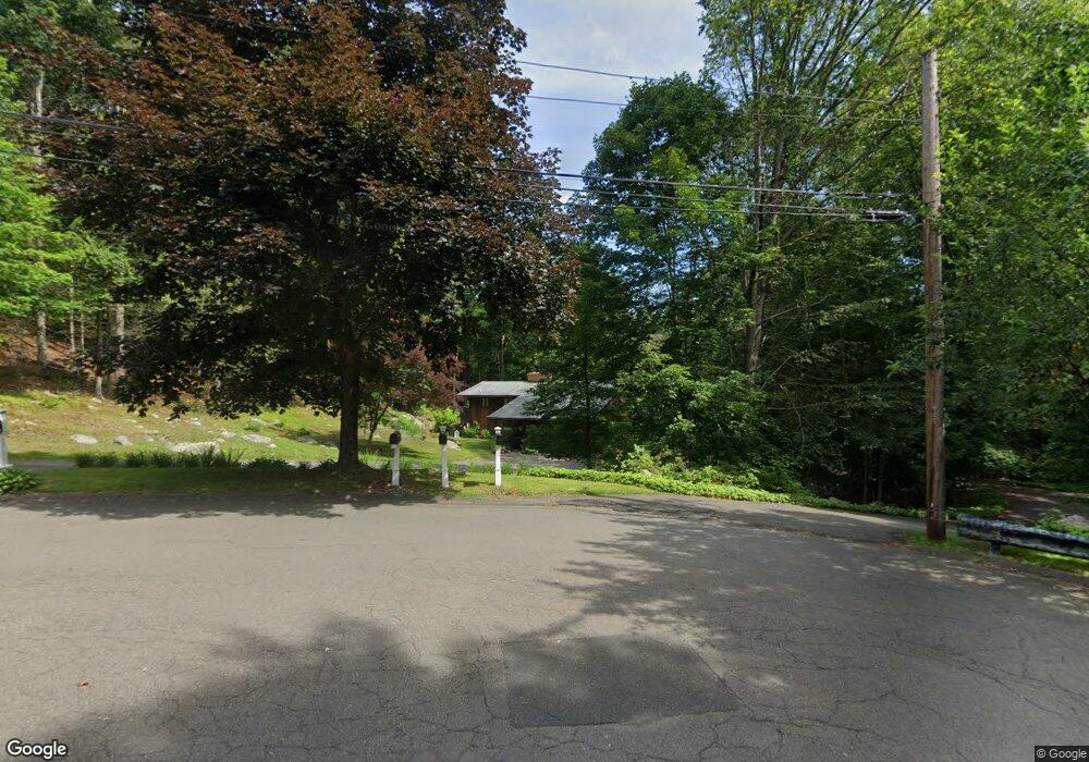 26 Pin Oak Cir, Stamford, CT 06903 - photo 1