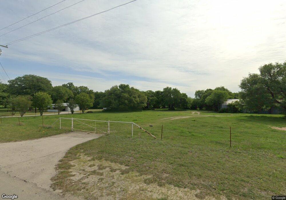 219 Gainsville St, Forestburg, TX 76239 - photo 1