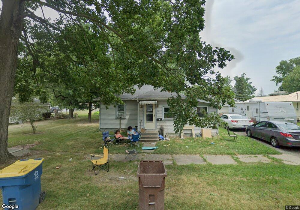1311 W South St, Bluffton, IN 46714 - photo 1