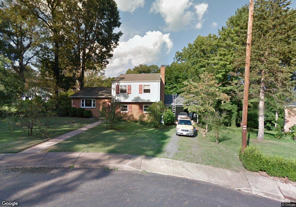 101 Wakefield Ct, Charlottesville, VA 22901 - photo 1