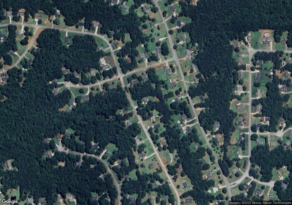 214 Knob Hill Dr unit 1, Locust Grove, GA 30248 - photo 1