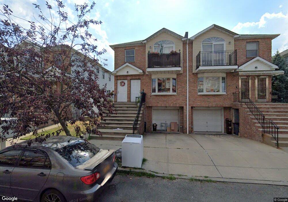 15536 78th St, Howard Beach, NY 11414 - photo 1