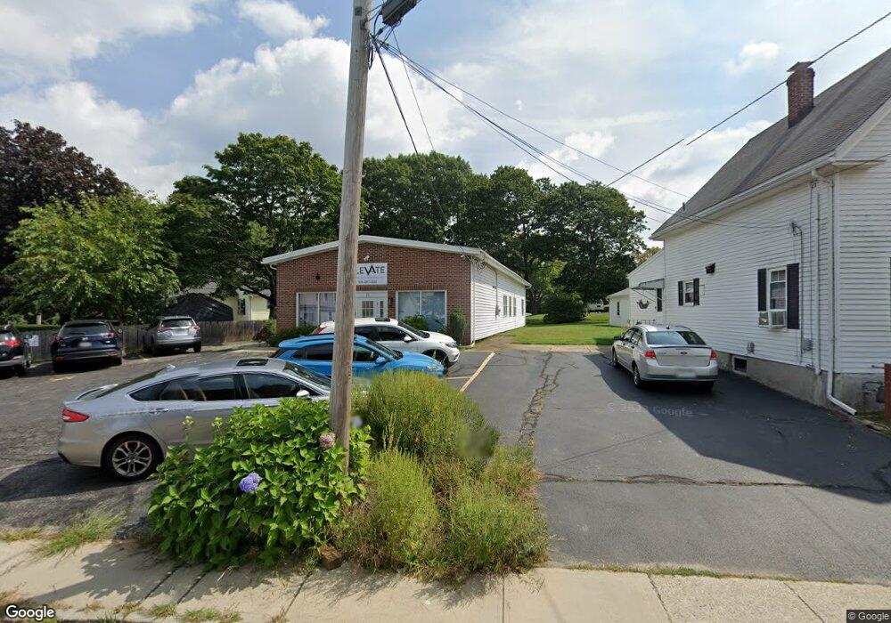 2 Washington St, Franklin, MA 02038 - photo 1