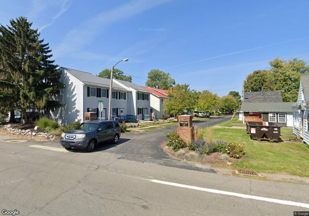 1021 West Dr unit 1, Huron, OH 44839 - photo 1