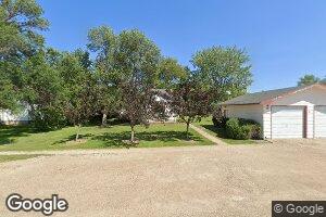 506 Kennedy St, Edmore, ND 58330