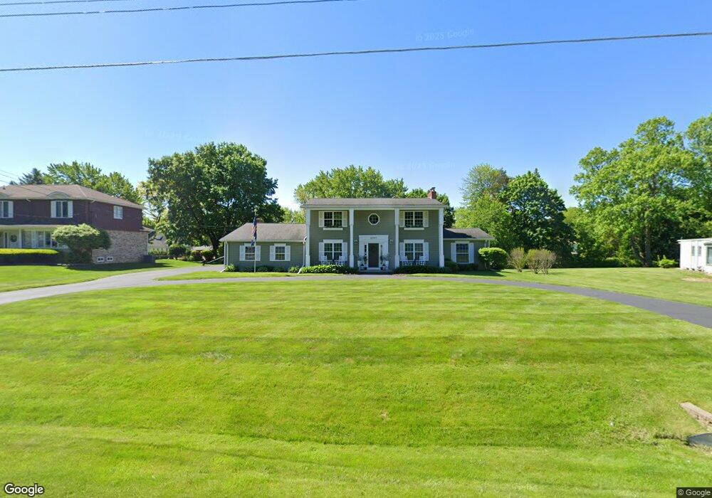 6095 Mapleridge Dr, Flint, MI 48532 - photo 1