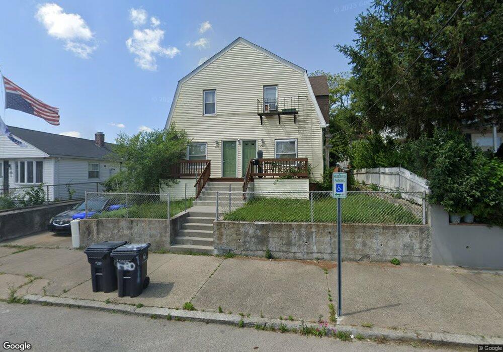 207 Sterry St, Pawtucket, RI 02860 - photo 1