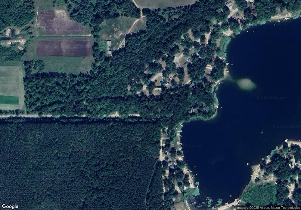 561 W 15 Mile Rd, Bitely, MI 49309 - photo 1