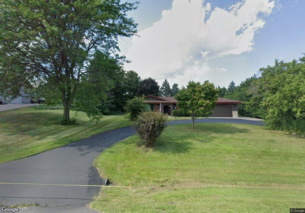 N59W26510 Indian Head Dr, Sussex, WI 53089 - photo 1