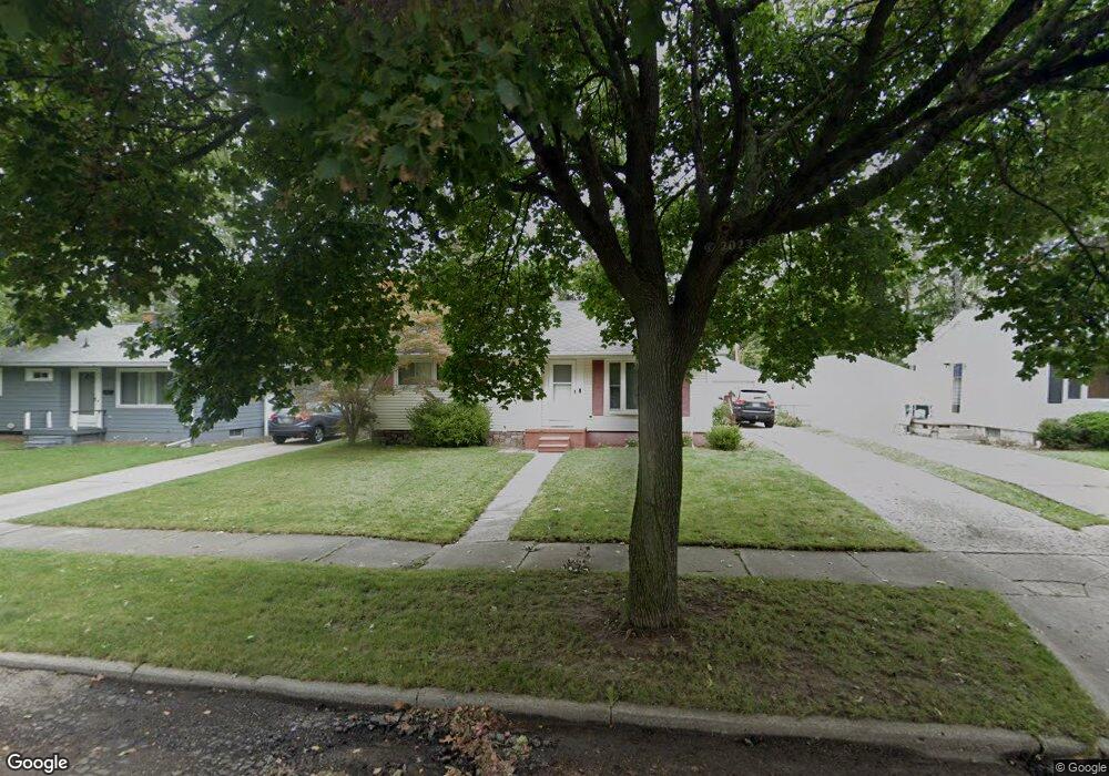 325 Cloverland Dr, Lansing, MI 48910 - photo 1