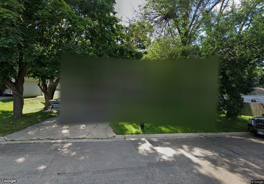 504 Hillhaven St, Albert Lea, MN 56007 - photo 1