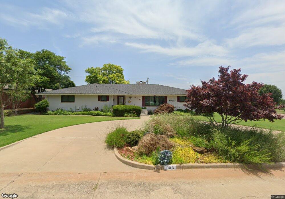 908 Westgate Rd, Duncan, OK 73533 - photo 1