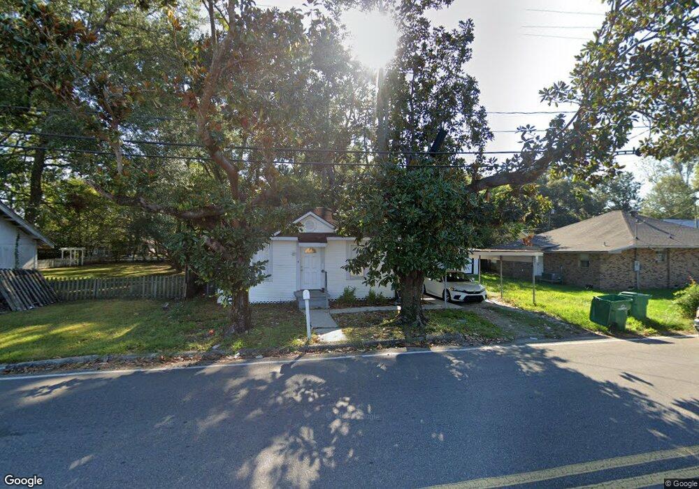 105 Crosby St, Picayune, MS 39466 - photo 1