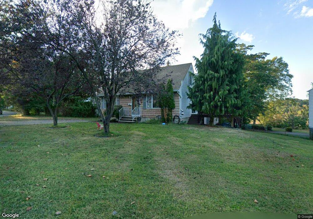 118 Tunison Rd, New Brunswick, NJ 08901 - photo 1