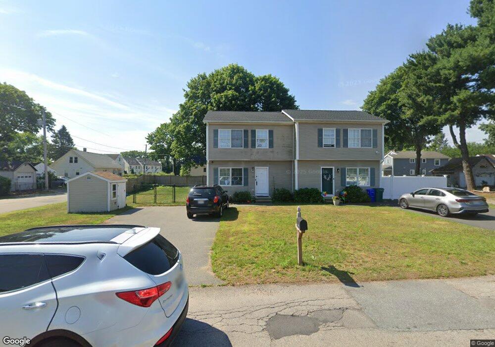 112 Collins St unit 1, Attleboro, MA 02703 - photo 1
