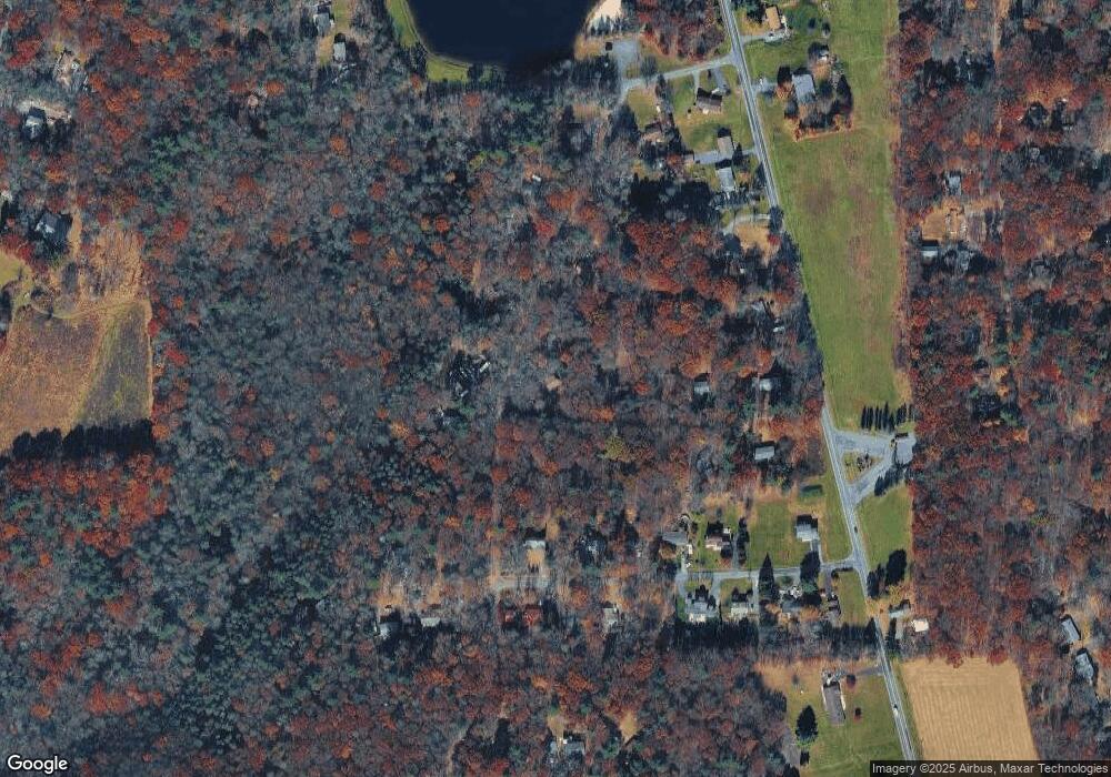 1128 Acorn Dr, Kunkletown, PA 18058 - photo 1