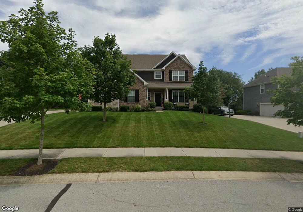 11382 Sea Side Ct, Fishers, IN 46040 - photo 1