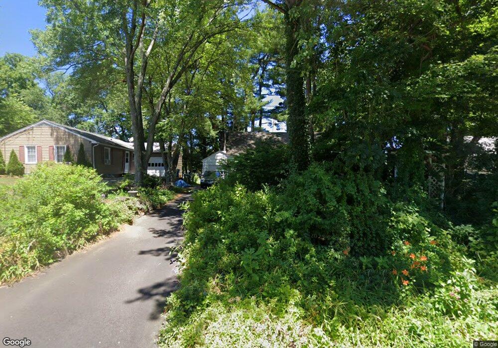 140 Tobey Ave, Windsor, CT 06095 - photo 1