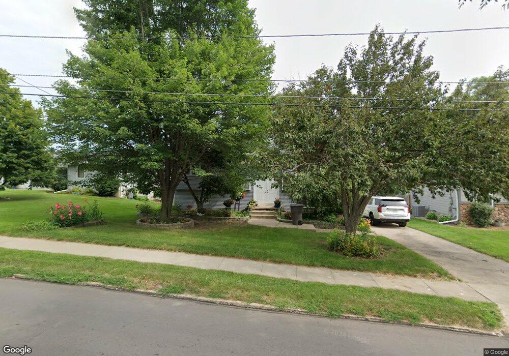 1311 Porter Ave, Des Moines, IA 50315 - photo 1