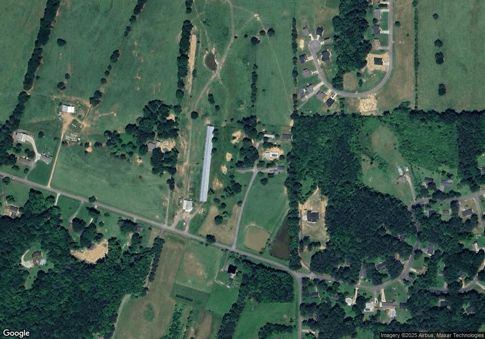 571 Liberty Rd SW, Calhoun, GA 30701 - photo 1