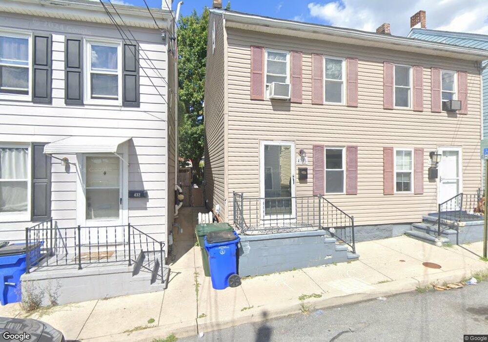 430 1/2 Mechanic St, Hagerstown, MD 21740 - photo 1