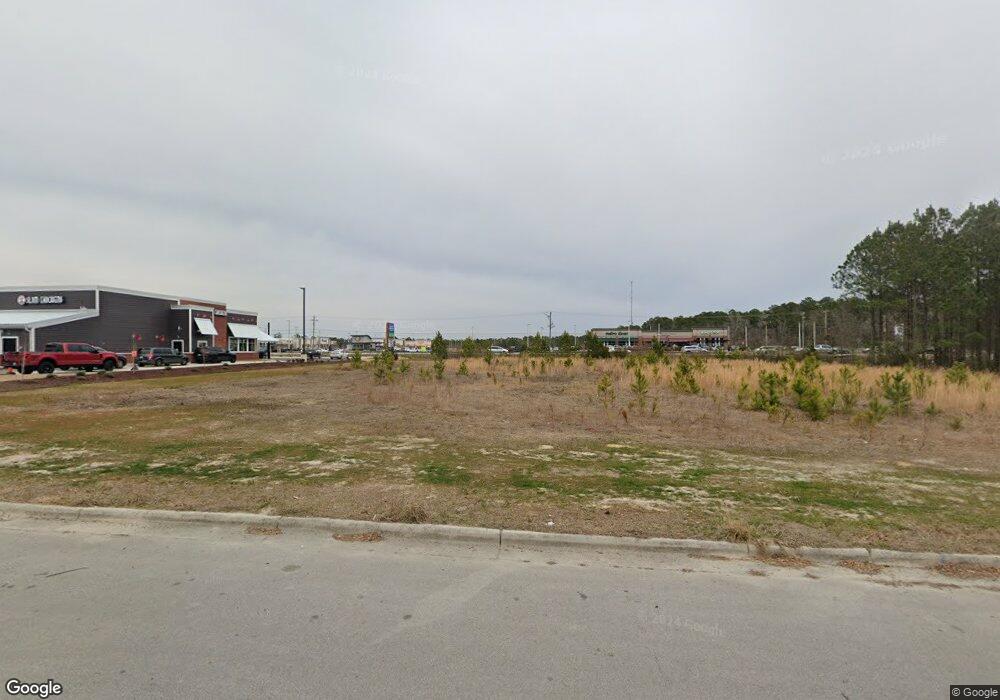 335 Dolphin Dr, Jacksonville, NC 28546 - photo 1