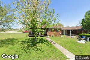 8905 E Latimer Ct, Tulsa, OK 74115