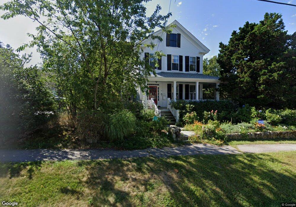 11 Pleasant St unit 2, Hingham, MA 02043 - photo 1