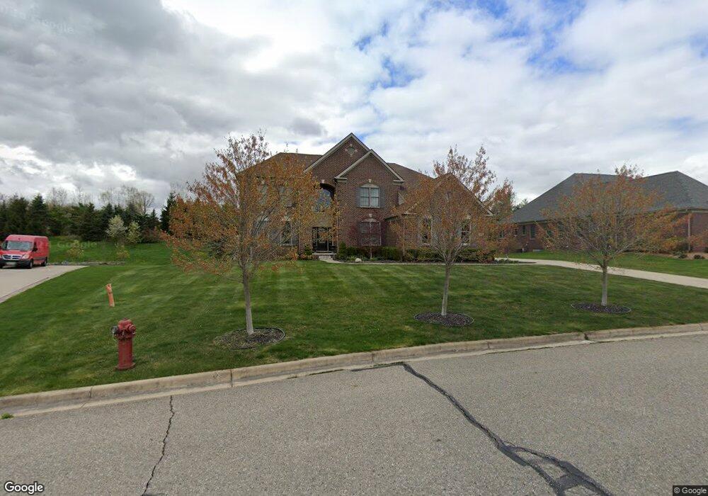 2427 Woodview Ln, Ann Arbor, MI 48108 - photo 1