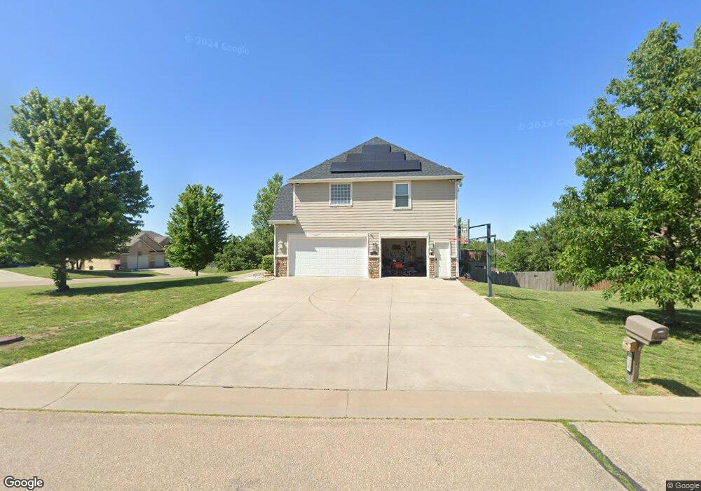 7330 SW Lancelot Ct, Topeka, KS 66610 - photo 1